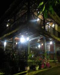 hotel senaru